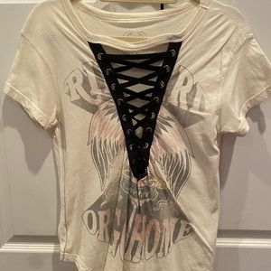 graphic lace up tee